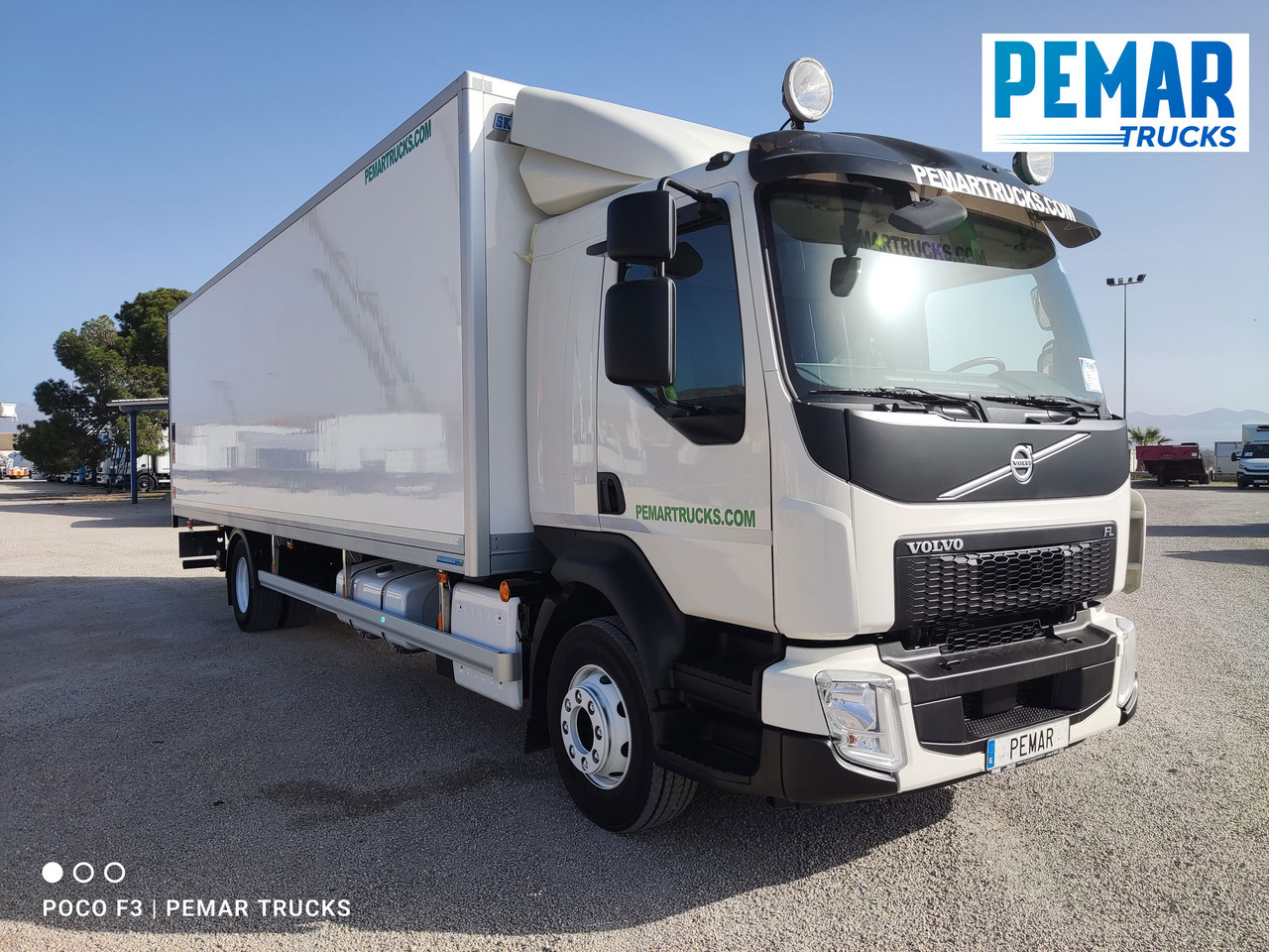 VOLVO FL 210 CAJA CERRADA 12T EURO 6 - Camión caja cerrada: foto 3 VOLVO FL 210 CAJA CERRADA 12T EURO 6 - Camión caja cerrada: foto 3
