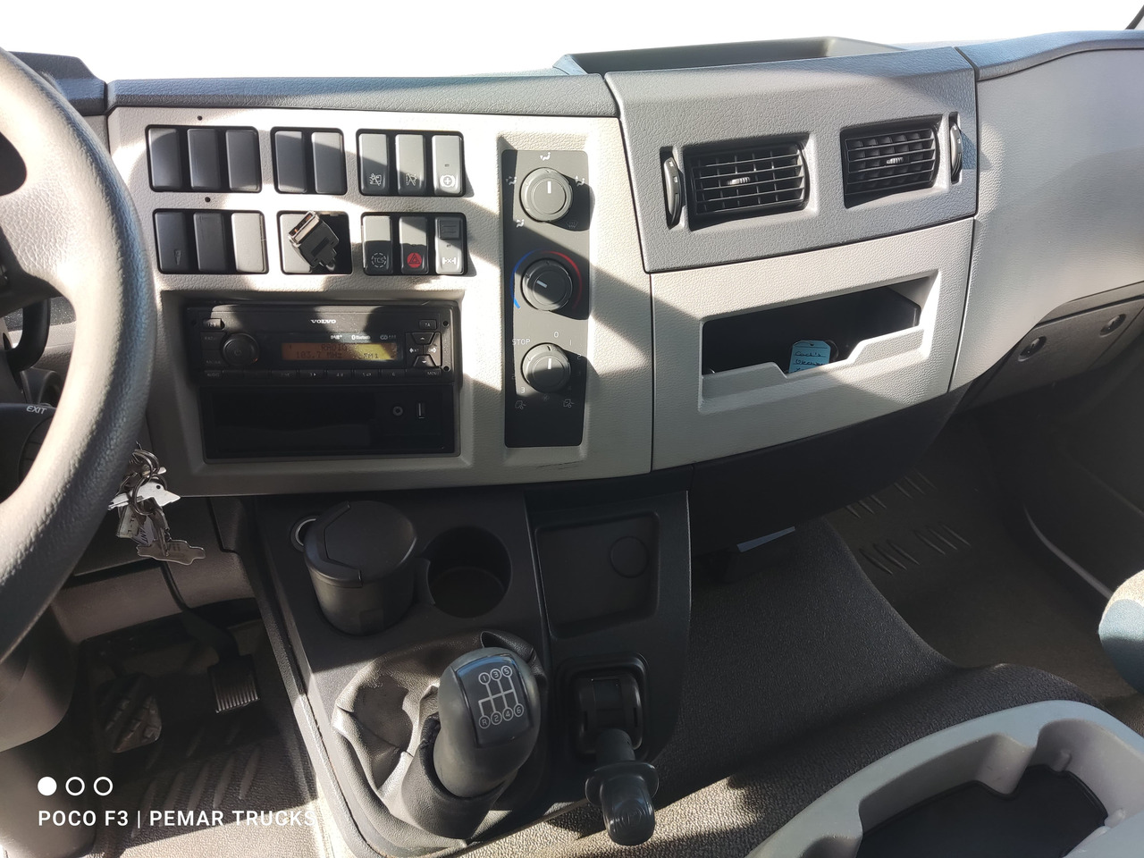 Camión frigorífico VOLVO FL 250 FRIGORIFICO 12T EURO 6: foto 26