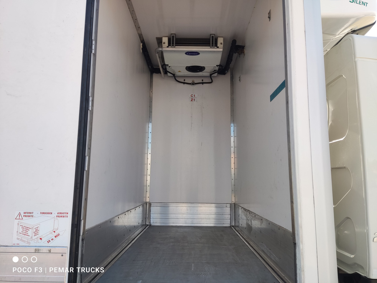 Camión frigorífico VOLVO FL 250 FRIGORIFICO 12T EURO 6: foto 16