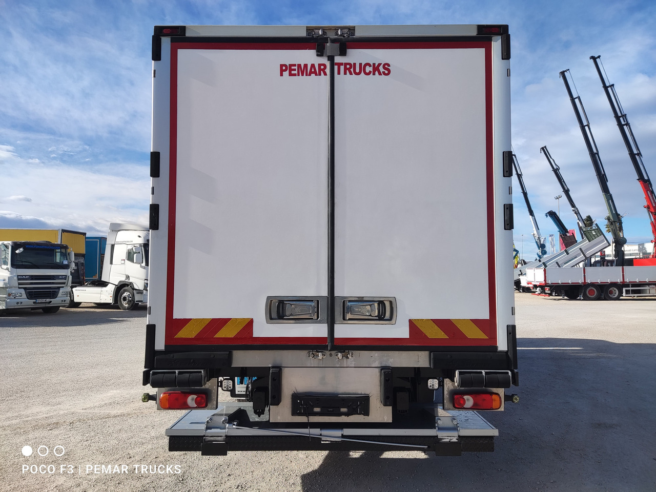 Camión frigorífico VOLVO FL 250 FRIGORIFICO 12T EURO 6: foto 6