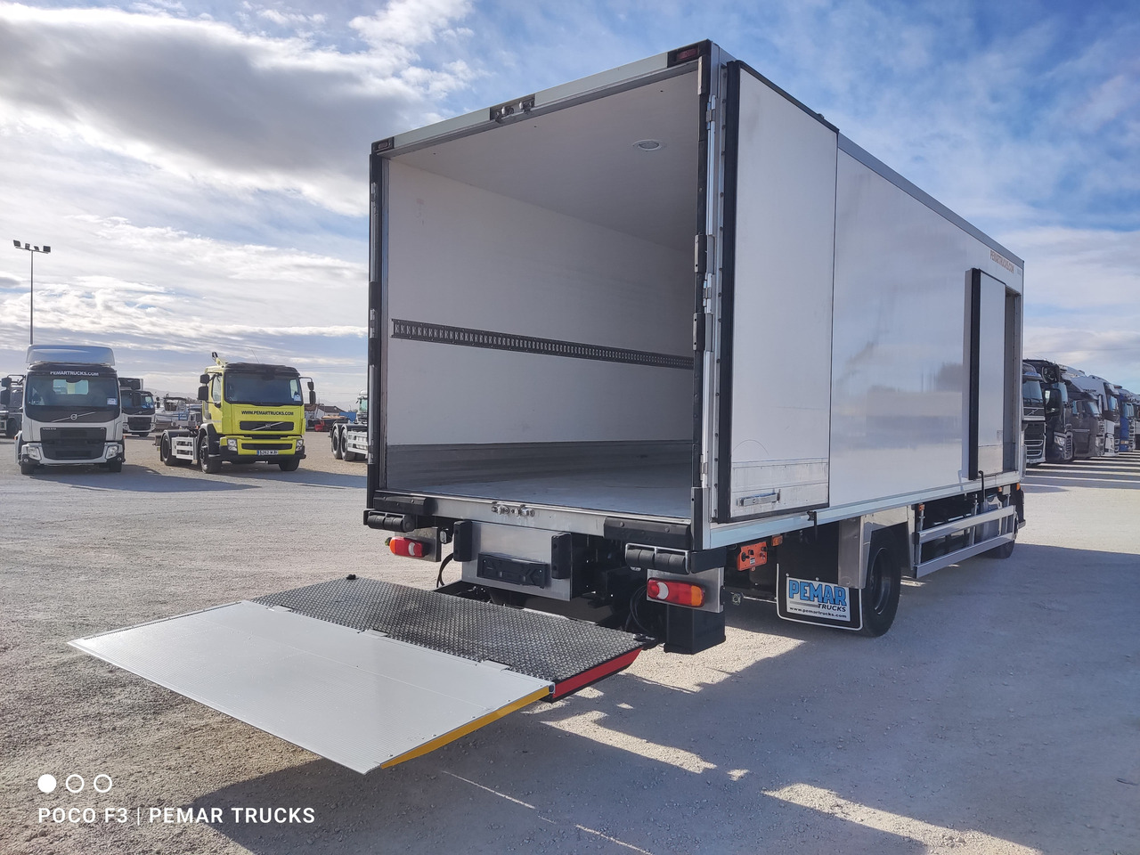 Camión frigorífico VOLVO FL 250 FRIGORIFICO 12T EURO 6: foto 13