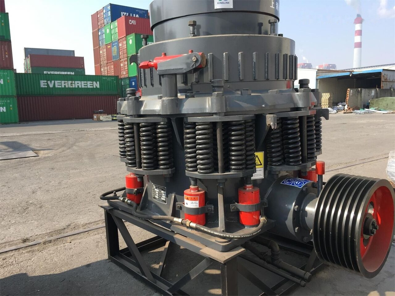 Kinglink 3Feet Symons Cone Crusher SH KLF1000 | 100TPH - Trituradora de cono: foto 1 Kinglink 3Feet Symons Cone Crusher SH KLF1000 | 100TPH - Trituradora de cono: foto 1