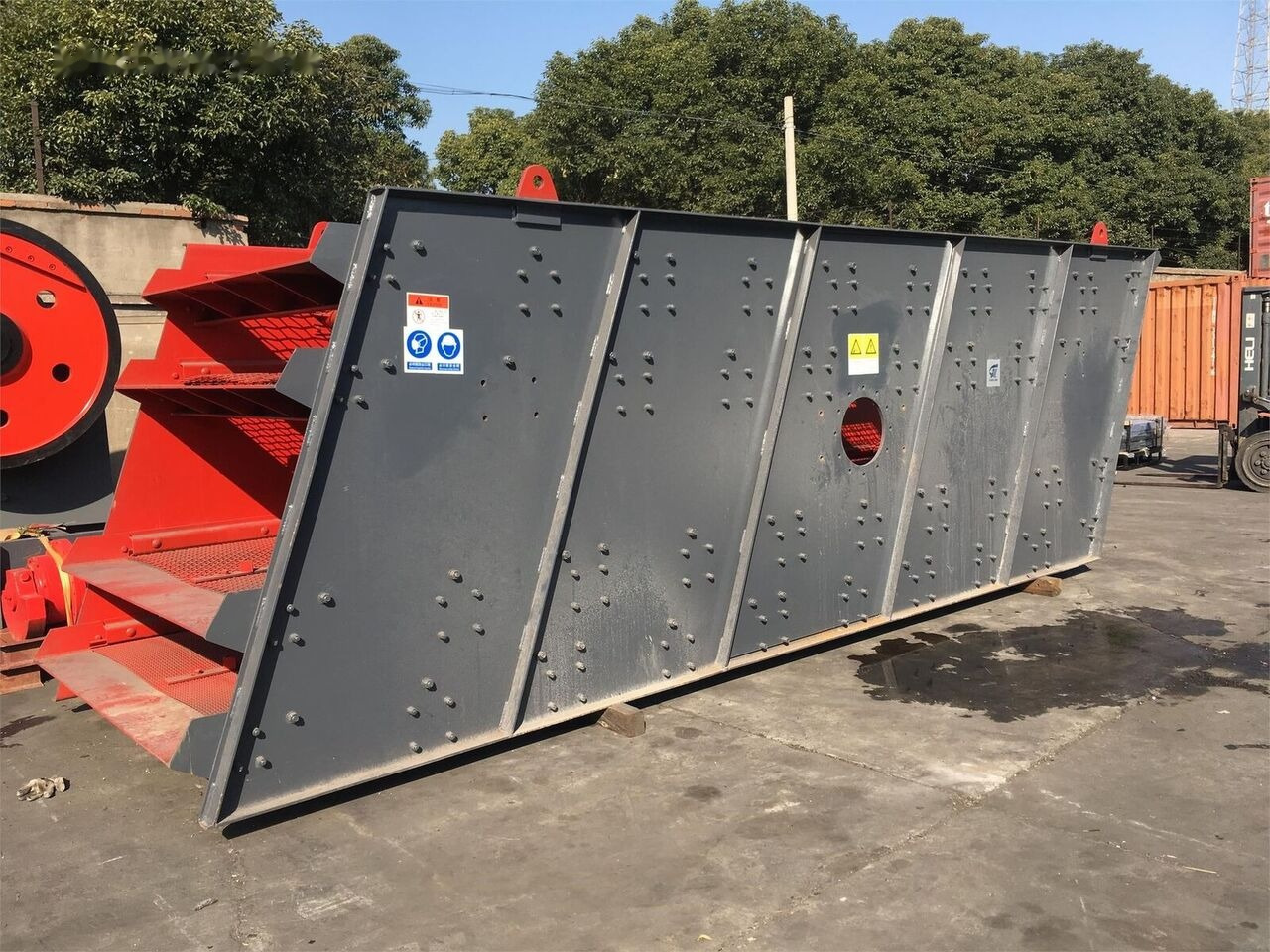 Kinglink Four decks Inclined Vibrating Screen 4YA1854 | 6X18' - Cribadora: foto 1 Kinglink Four decks Inclined Vibrating Screen 4YA1854 | 6X18' - Cribadora: foto 1