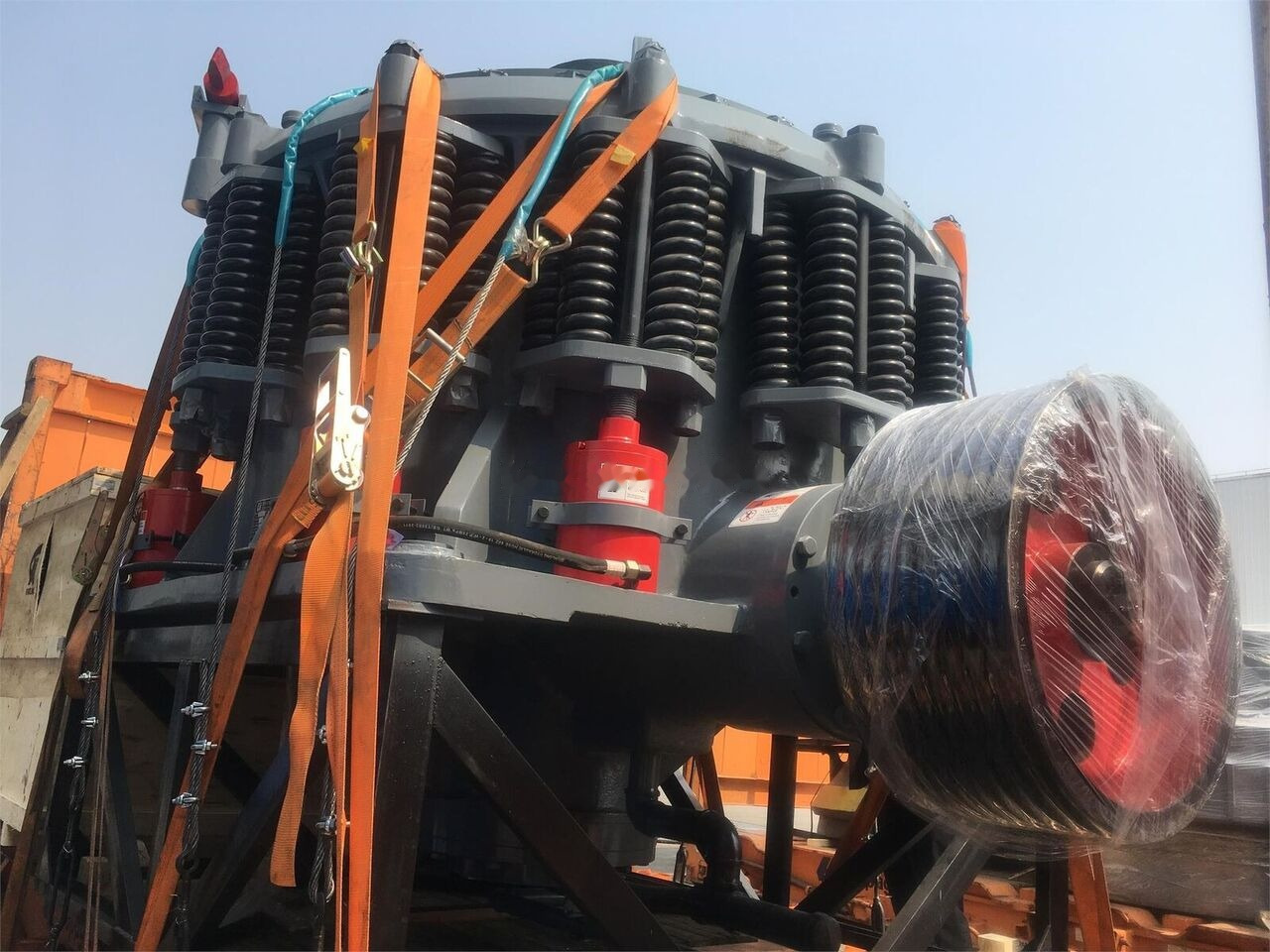 Kinglink KLC1500 5 Ft Cone Crusher | Ore | Mining - Trituradora de cono: foto 3 Kinglink KLC1500 5 Ft Cone Crusher | Ore | Mining - Trituradora de cono: foto 3