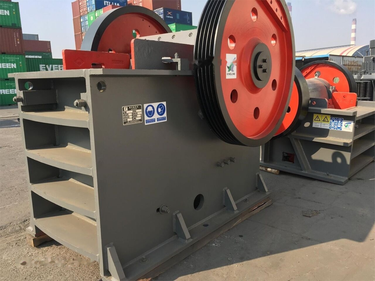 Kinglink PE600x900 Basalt and Granite Jaw Crusher - Trituradora de mandíbula: foto 1 Kinglink PE600x900 Basalt and Granite Jaw Crusher - Trituradora de mandíbula: foto 1