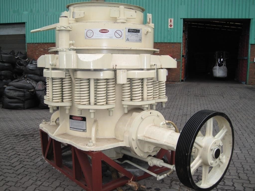 Kinglink SYMONS 3 FT STD FOR QUARRY AND MINING - Trituradora de cono: foto 1 Kinglink SYMONS 3 FT STD FOR QUARRY AND MINING - Trituradora de cono: foto 1