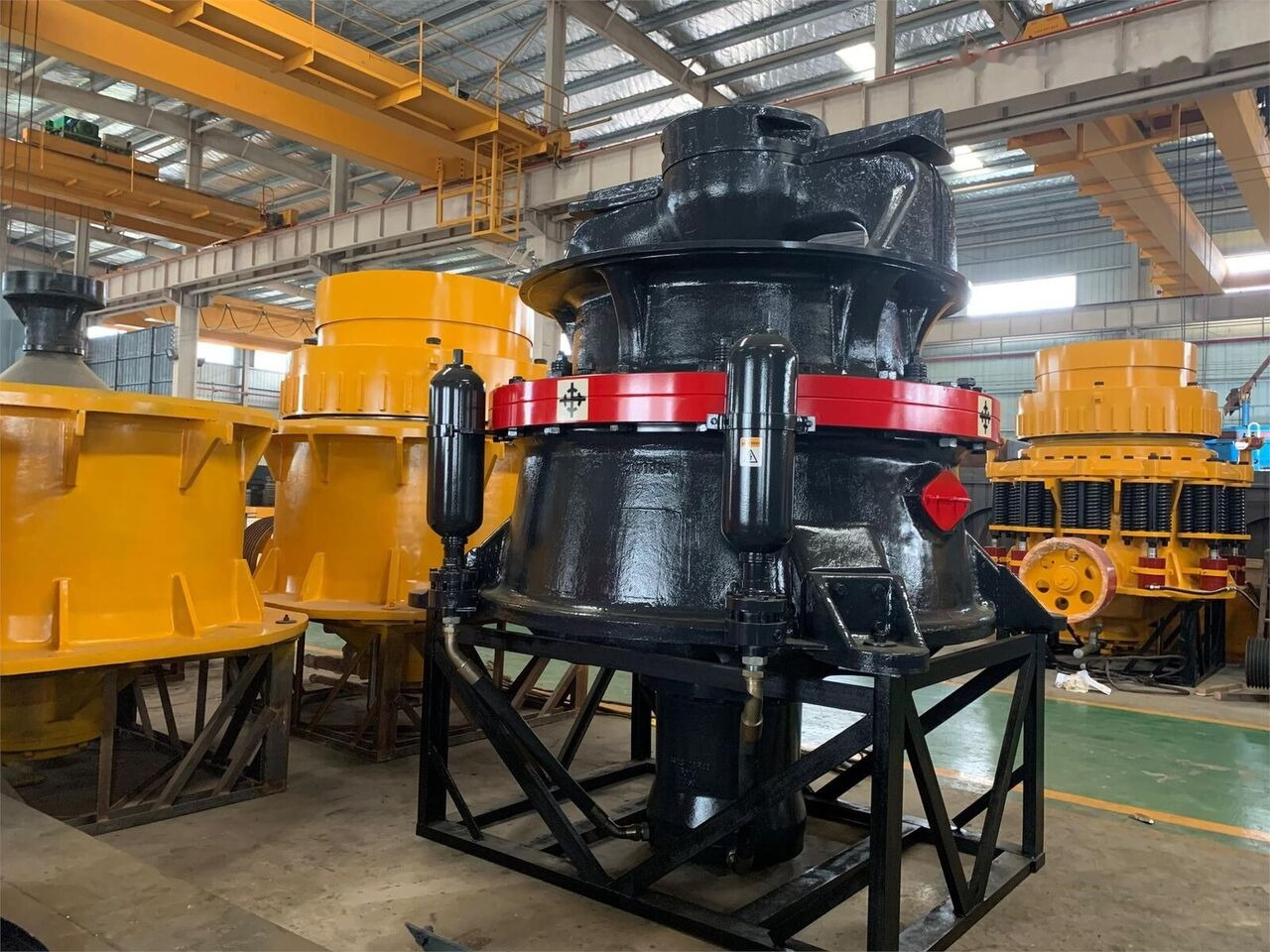 Kinglink Sandvik type Hydraulic Cone Crusher CH660 | Diabase - Trituradora de cono: foto 4 Kinglink Sandvik type Hydraulic Cone Crusher CH660 | Diabase - Trituradora de cono: foto 4