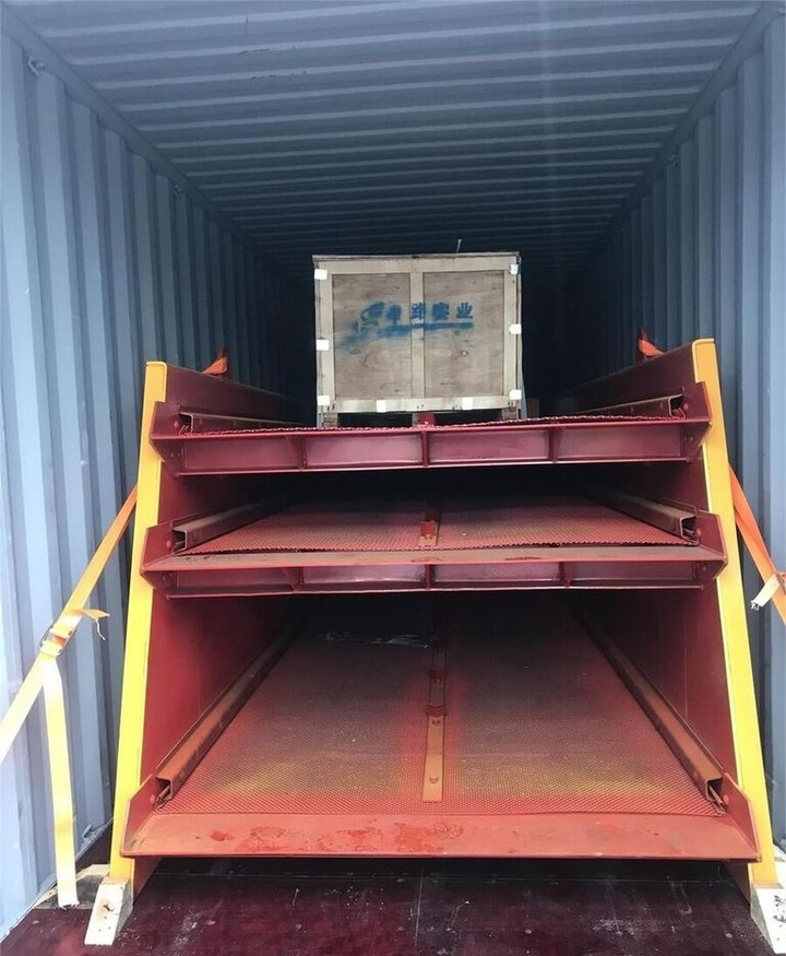Kinglink Triple decks Vibrating Screen 3YK1860 | 6X20' - Cribadora: foto 3 Kinglink Triple decks Vibrating Screen 3YK1860 | 6X20' - Cribadora: foto 3