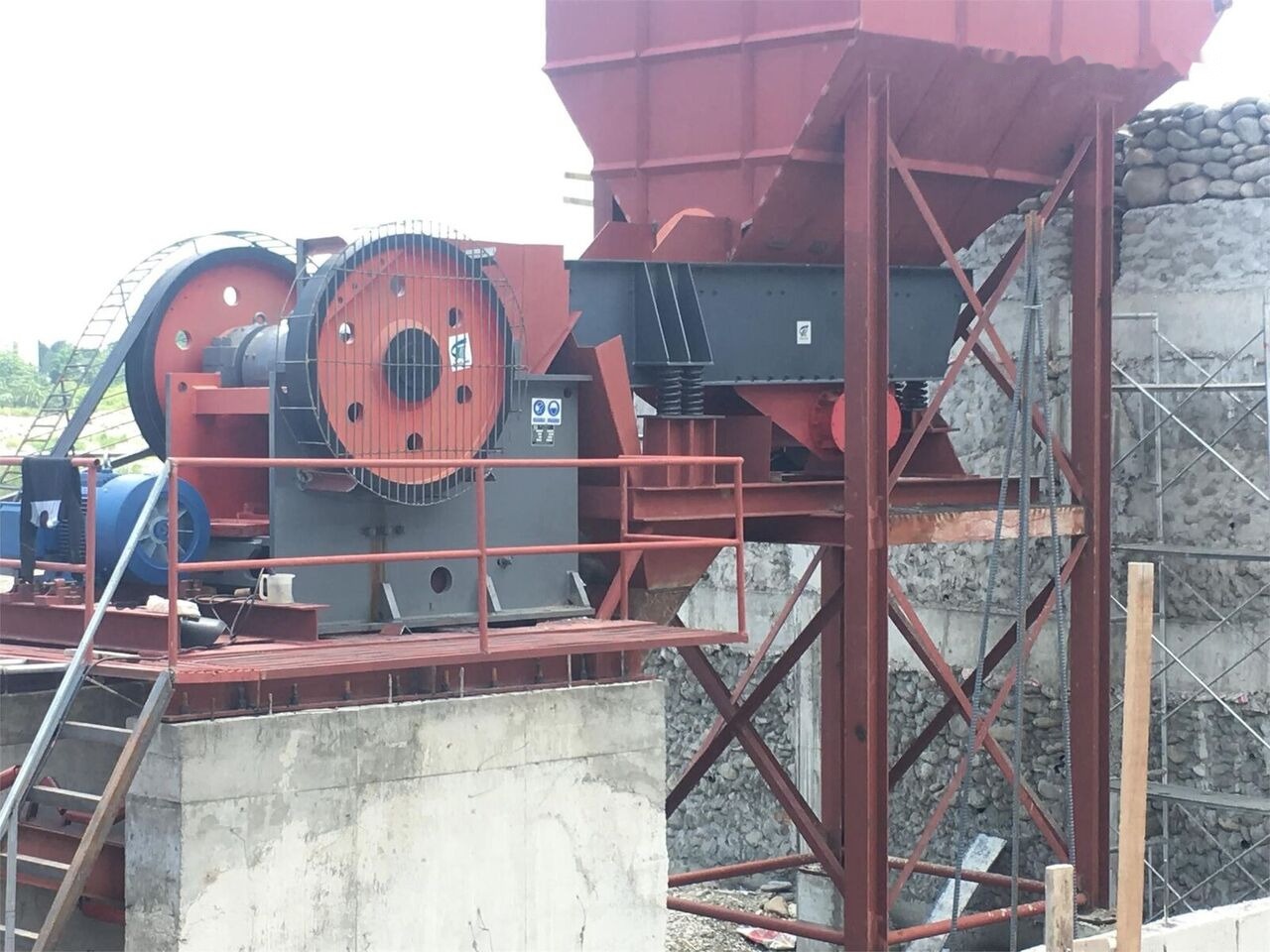 Kinglink ZSW380X96 RiverStone Aggregate vibrating grizzly feeder - Maquinaria para minería: foto 2 Kinglink ZSW380X96 RiverStone Aggregate vibrating grizzly feeder - Maquinaria para minería: foto 2