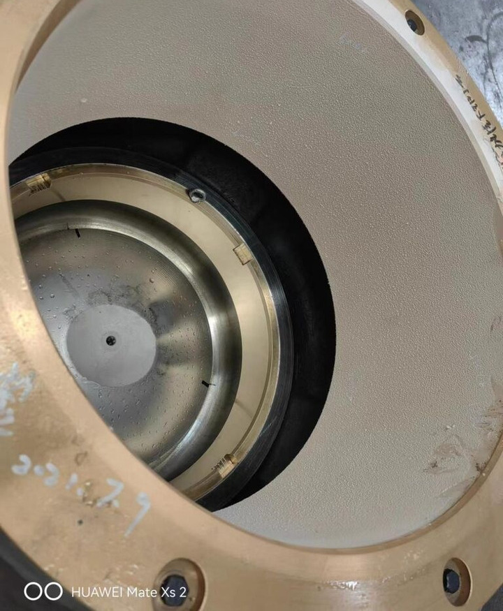Metso Head for Metso HP500 Cone Crusher - Trituradora de cono: foto 3 Metso Head for Metso HP500 Cone Crusher - Trituradora de cono: foto 3