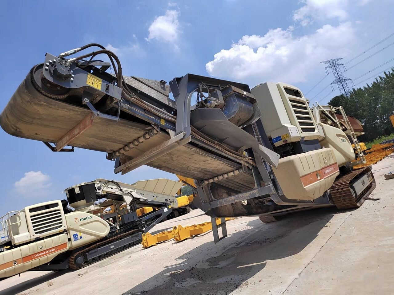Metso Lokotrack LT1213 Impact Crusher - Trituradora móvil: foto 1 Metso Lokotrack LT1213 Impact Crusher - Trituradora móvil: foto 1