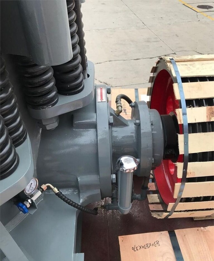 Nordberg 3 FT SYMONS CONE CRUSHER - Trituradora de cono: foto 2 Nordberg 3 FT SYMONS CONE CRUSHER - Trituradora de cono: foto 2