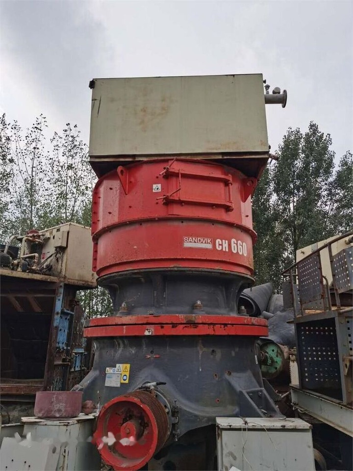 Sandvik CH660 - Trituradora de cono: foto 1 Sandvik CH660 - Trituradora de cono: foto 1