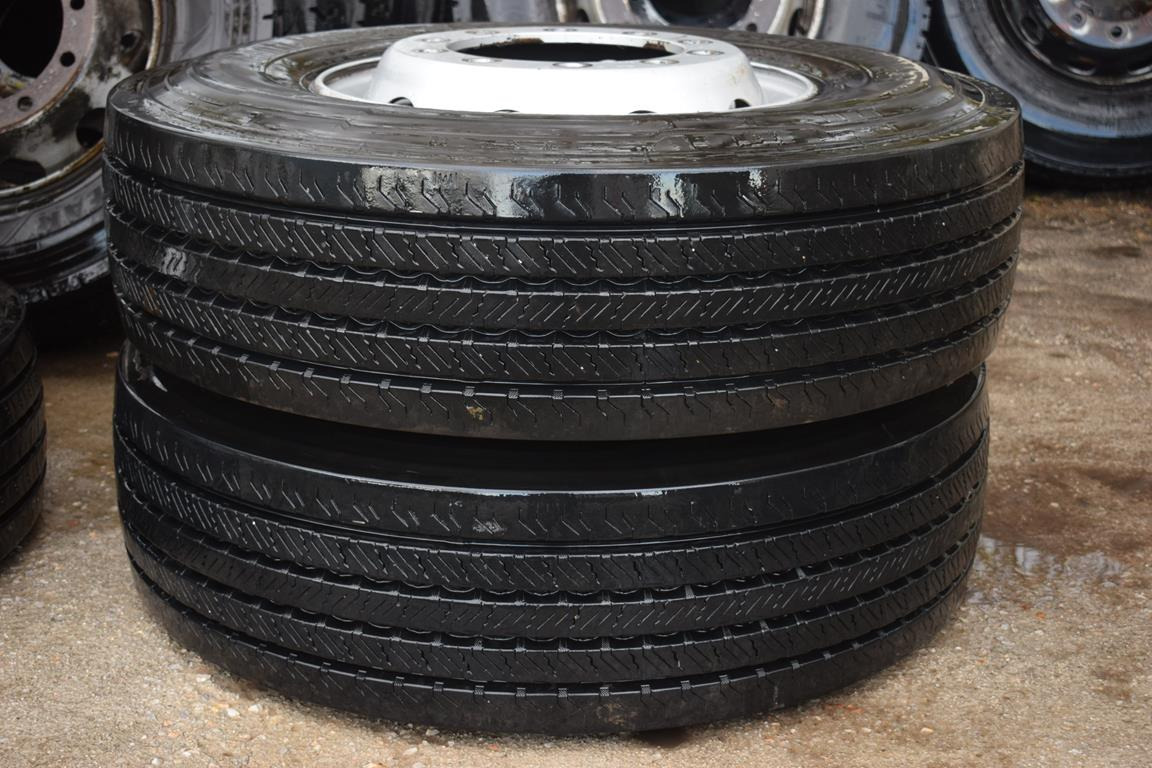 CONTINENTAL 315 / 80 R 22,5 FRONT - DOT 44/16 - Neumático para Camión: foto 1 CONTINENTAL 315 / 80 R 22,5 FRONT - DOT 44/16 - Neumático para Camión: foto 1