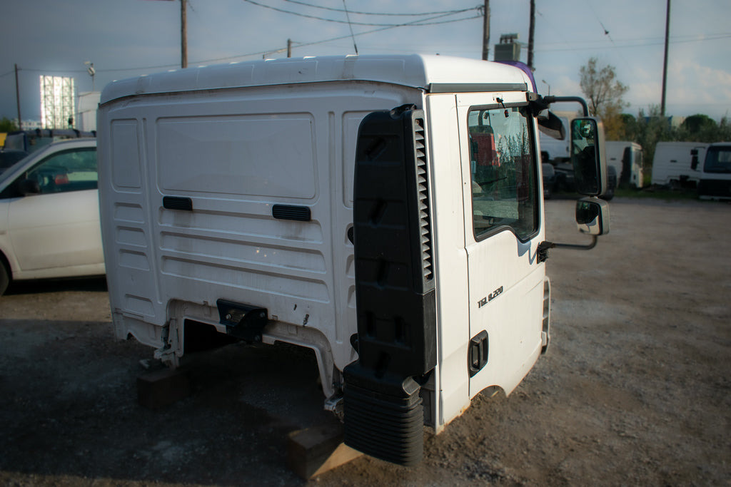 MAN TGL 8.220 - Cabina para Camión: foto 5 MAN TGL 8.220 - Cabina para Camión: foto 5