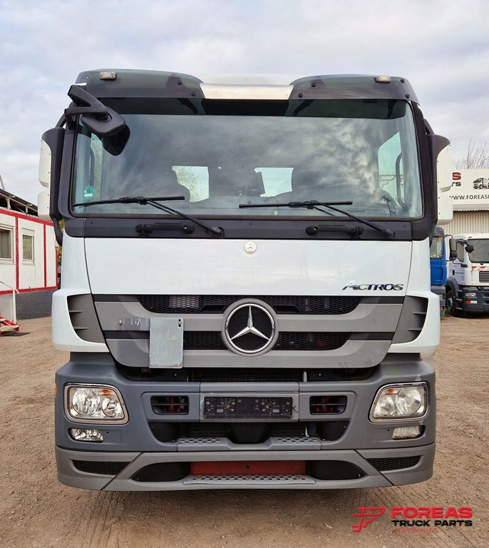 MERCEDES-BENZ ACTROS 3241 8x2 EURO 5 INTARDER - Camión chasis: foto 2 MERCEDES-BENZ ACTROS 3241 8x2 EURO 5 INTARDER - Camión chasis: foto 2