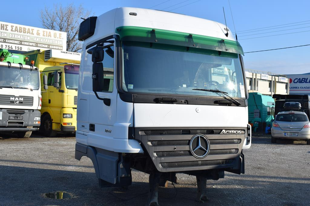 MERCEDES-BENZ ACTROS MP 2 MEGA SPACE - Cabina para Camión: foto 5 MERCEDES-BENZ ACTROS MP 2 MEGA SPACE - Cabina para Camión: foto 5