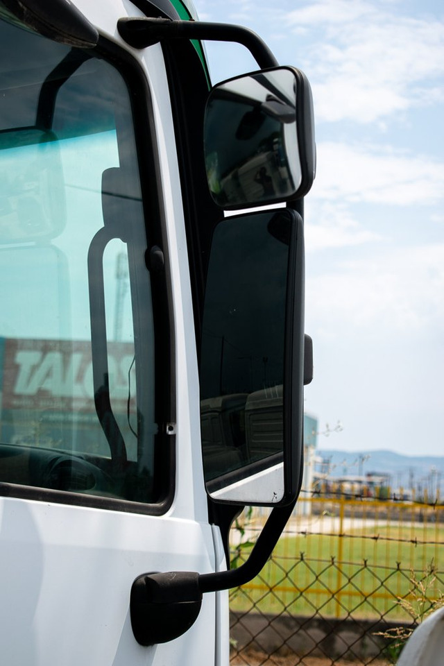 MERCEDES-BENZ ACTROS MP2 II - PASSENGER - Espejo retrovisor para Camión: foto 2 MERCEDES-BENZ ACTROS MP2 II - PASSENGER - Espejo retrovisor para Camión: foto 2