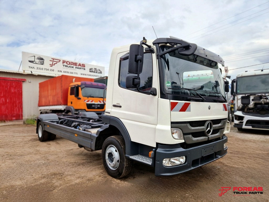 MERCEDES-BENZ ATEGO 1022 - EURO5 - Camión chasis: foto 1 MERCEDES-BENZ ATEGO 1022 - EURO5 - Camión chasis: foto 1