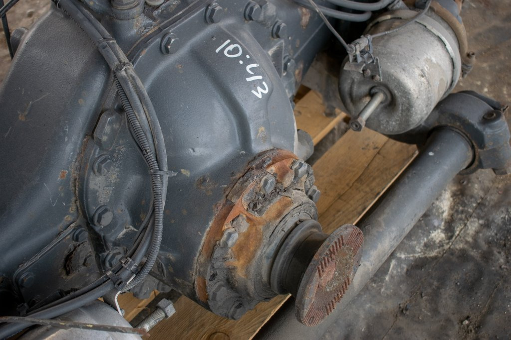 MERCEDES-BENZ ATEGO SPLIT DIFFERENTIAL (8 HOLES) - Diferencial para Camión: foto 1 MERCEDES-BENZ ATEGO SPLIT DIFFERENTIAL (8 HOLES) - Diferencial para Camión: foto 1
