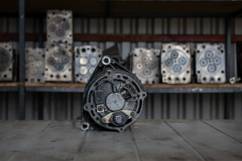 MERCEDES-BENZ MRS 381-389 - Alternador para Camión: foto 3 MERCEDES-BENZ MRS 381-389 - Alternador para Camión: foto 3