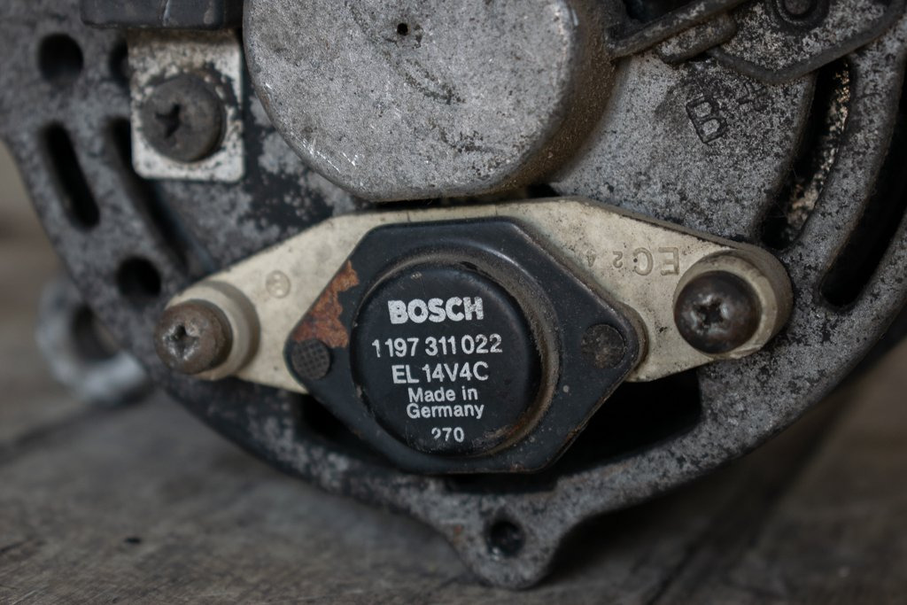 MERCEDES-BENZ MRS 381-389 - Alternador para Camión: foto 4 MERCEDES-BENZ MRS 381-389 - Alternador para Camión: foto 4