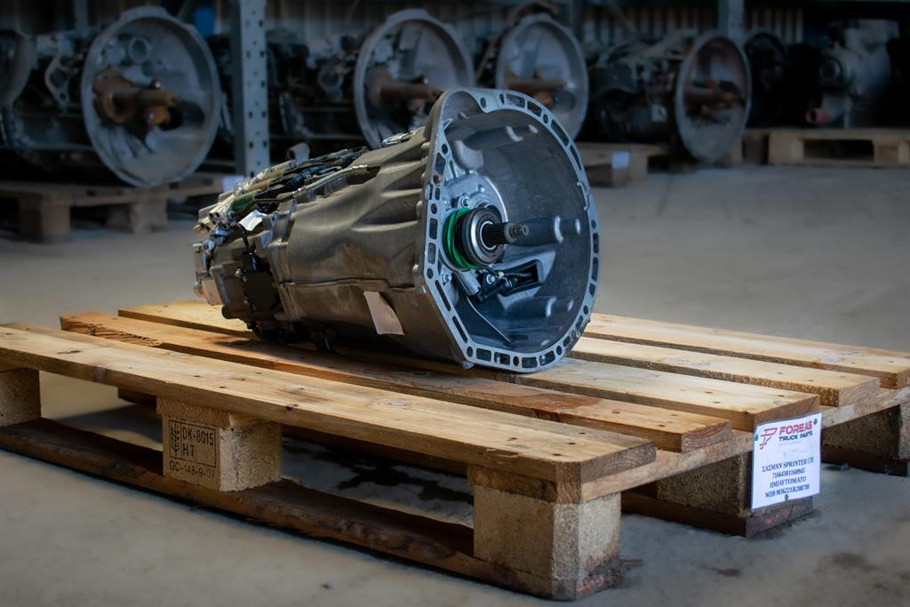 MERCEDES-BENZ SPRINTER CDI - SEMI AUTOMATIC - 716643 - Caja de cambios para Camión: foto 1 MERCEDES-BENZ SPRINTER CDI - SEMI AUTOMATIC - 716643 - Caja de cambios para Camión: foto 1