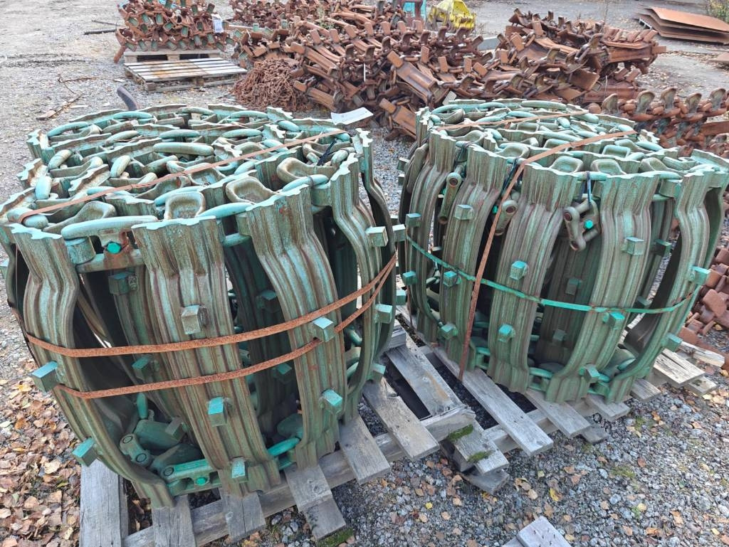 Clark TXSG Wheel Tracks - Oruga para Maquinaria forestal: foto 1 Clark TXSG Wheel Tracks - Oruga para Maquinaria forestal: foto 1