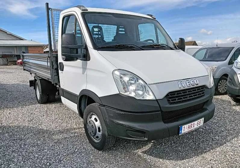 Iveco 35C13, 35C12, 35C14, 35C15 - Furgoneta basculante: foto 2 Iveco 35C13, 35C12, 35C14, 35C15 - Furgoneta basculante: foto 2