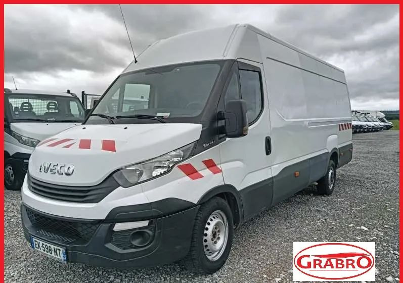 Iveco 35S14,35S13,35C13,35C12, - Furgón: foto 1 Iveco 35S14,35S13,35C13,35C12, - Furgón: foto 1