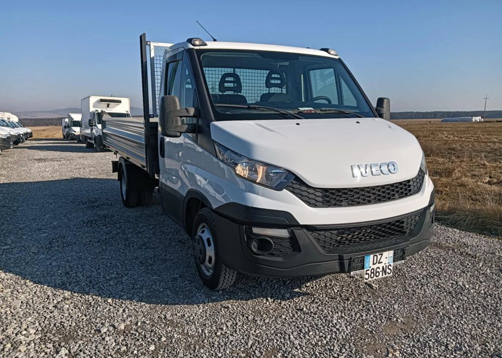 Iveco DAILY 35C13, 35C15 - Furgoneta basculante: foto 3 Iveco DAILY 35C13, 35C15 - Furgoneta basculante: foto 3