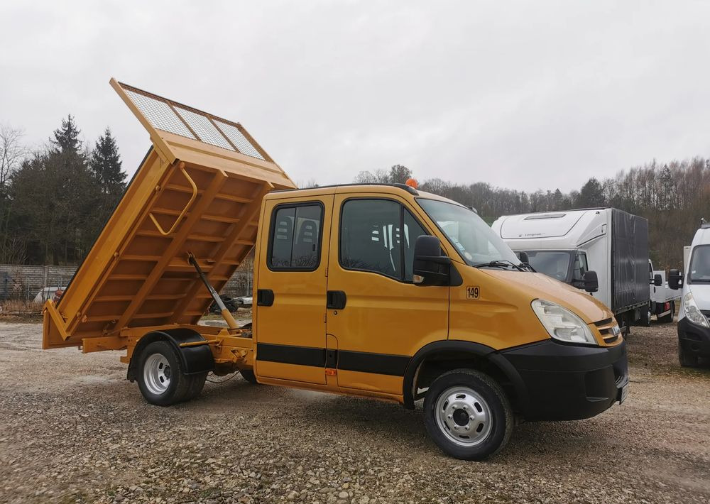 Iveco Daily 35C12 Brygadówka wywrotka Dubel hak kiper doka 35C13 - Furgoneta basculante: foto 3 Iveco Daily 35C12 Brygadówka wywrotka Dubel hak kiper doka 35C13 - Furgoneta basculante: foto 3