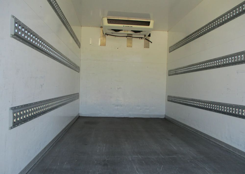 Furgoneta frigorifica Iveco Daily 35C13 chłodnia Mroźnia na bliźniaku 35-130 Thermo King agregat: foto 10