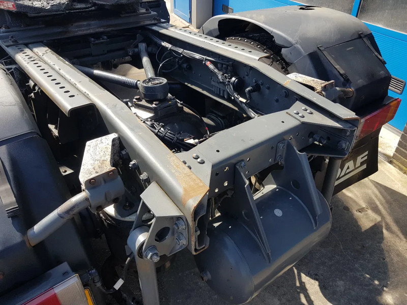 Cabeza tractora DAF CF 85.410 SSC Euro 5 PTO: foto 18