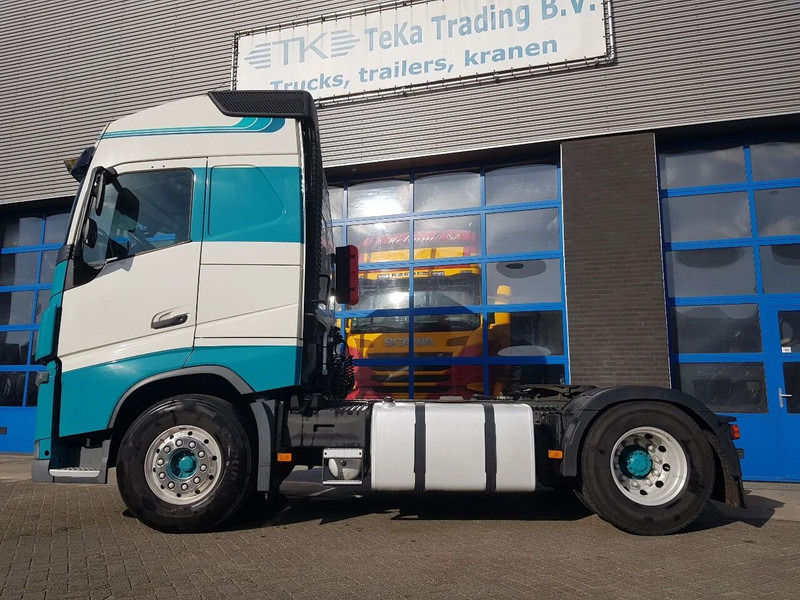 Volvo FH 420 ADR klasse EX/II, EX/III, FL en AT Double tank PTO - Cabeza tractora: foto 3 Volvo FH 420 ADR klasse EX/II, EX/III, FL en AT Double tank PTO - Cabeza tractora: foto 3