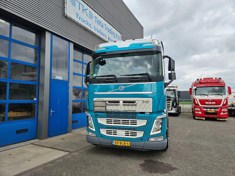 Volvo FH 460 ADR EX/II, EX/III, FL and AT. I-Parc Cool Alcoa - Cabeza tractora: foto 2 Volvo FH 460 ADR EX/II, EX/III, FL and AT. I-Parc Cool Alcoa - Cabeza tractora: foto 2