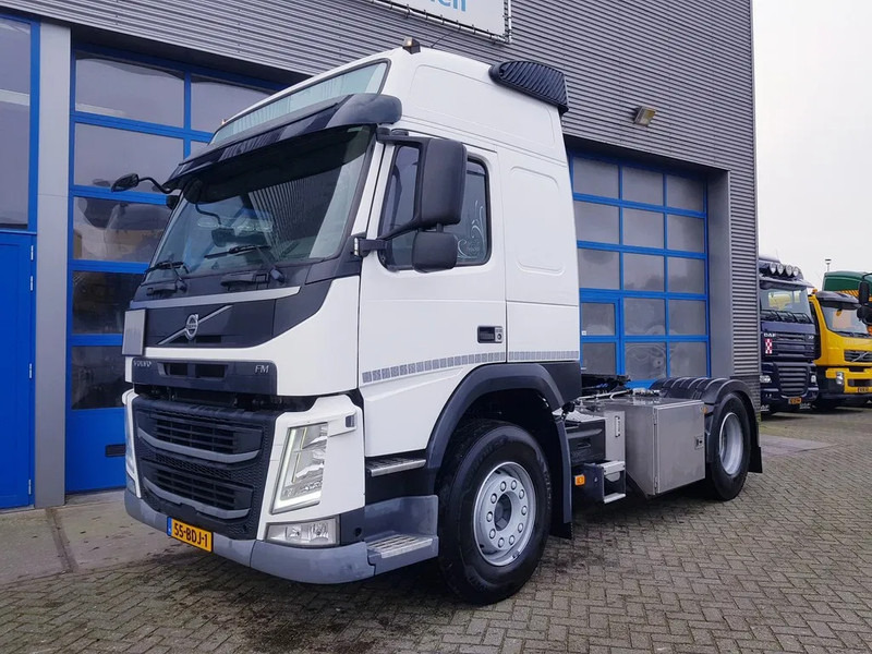 Volvo FM 380 ADR EX/II EX/III FL AT Hydrauliek Euro 6 - Cabeza tractora: foto 1 Volvo FM 380 ADR EX/II EX/III FL AT Hydrauliek Euro 6 - Cabeza tractora: foto 1