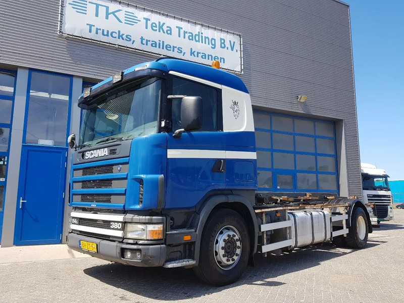 Scania R114-380 Manual Retarder NCH Euro 2 - Camión con equipo de cable: foto 1 Scania R114-380 Manual Retarder NCH Euro 2 - Camión con equipo de cable: foto 1