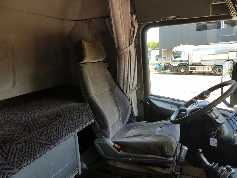 Camión con equipo de cable Scania R114-380 Manual Retarder NCH Euro 2: foto 10