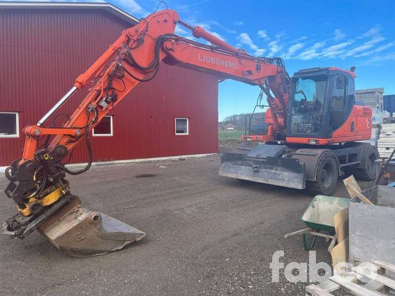 Doosan DX160W - Excavadora de ruedas: foto 1 Doosan DX160W - Excavadora de ruedas: foto 1