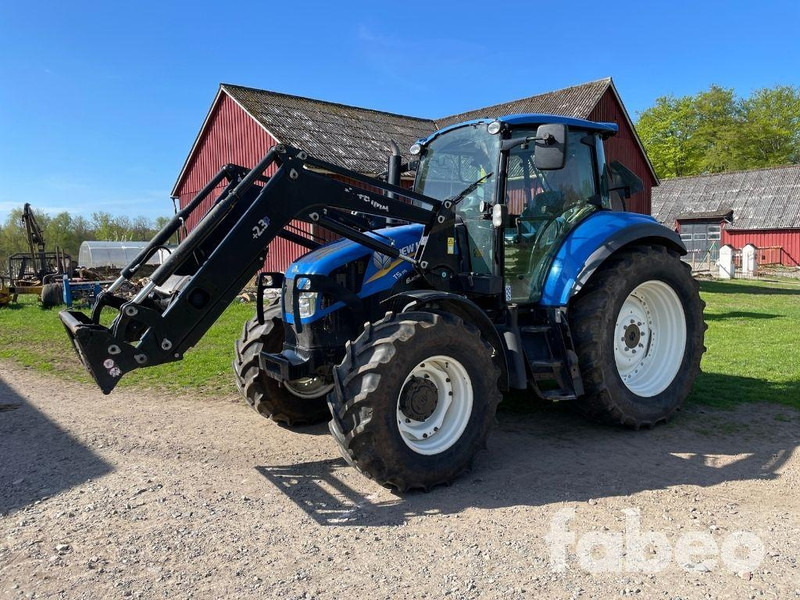New Holland T5.115 Electro Command - Tractor: foto 1 New Holland T5.115 Electro Command - Tractor: foto 1