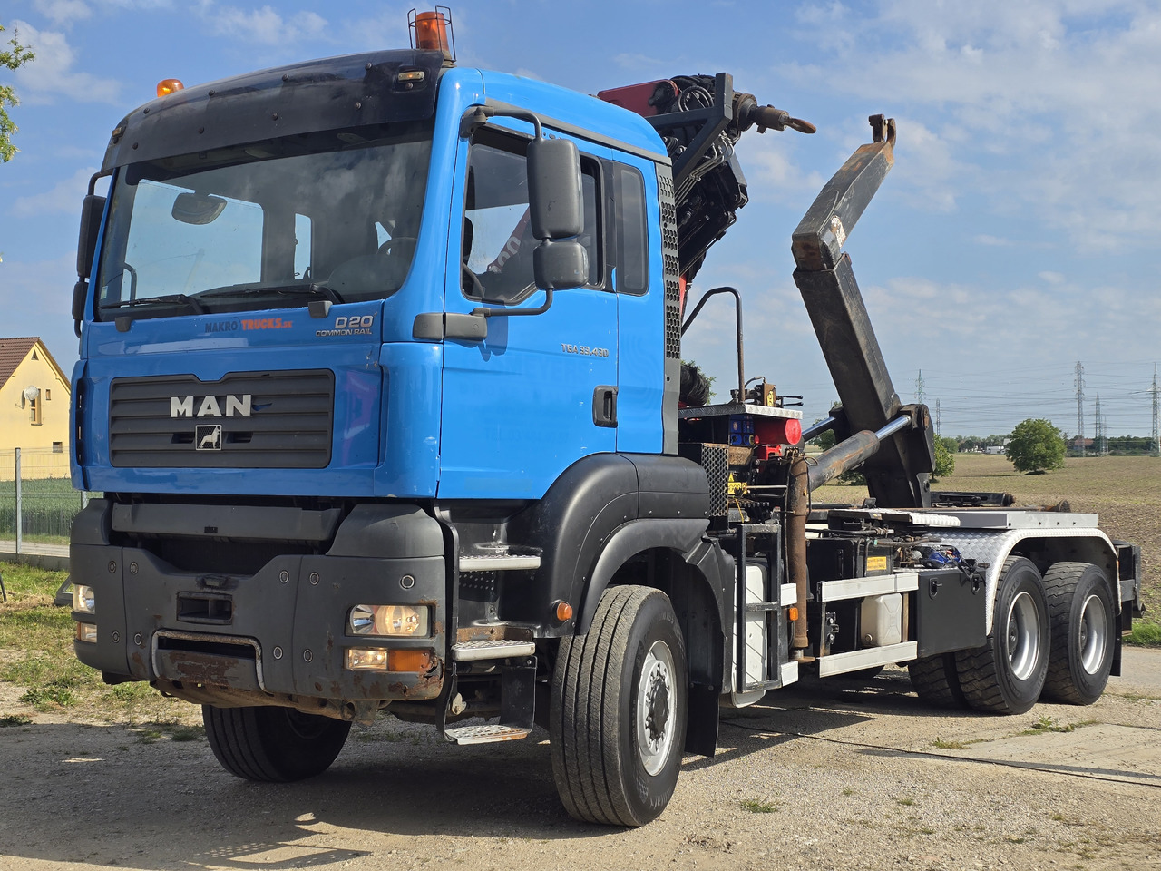 MAN TGA 33.430 6X6 / HMF 1823 K3+REM.CON./ HOOK SYSTEM - Camión multibasculante, Camión grúa: foto 4 MAN TGA 33.430 6X6 / HMF 1823 K3+REM.CON./ HOOK SYSTEM - Camión multibasculante, Camión grúa: foto 4
