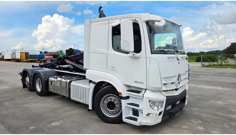 Mercedes-Benz Actros 2543 6X2*4 - Camión multibasculante: foto 2 Mercedes-Benz Actros 2543 6X2*4 - Camión multibasculante: foto 2