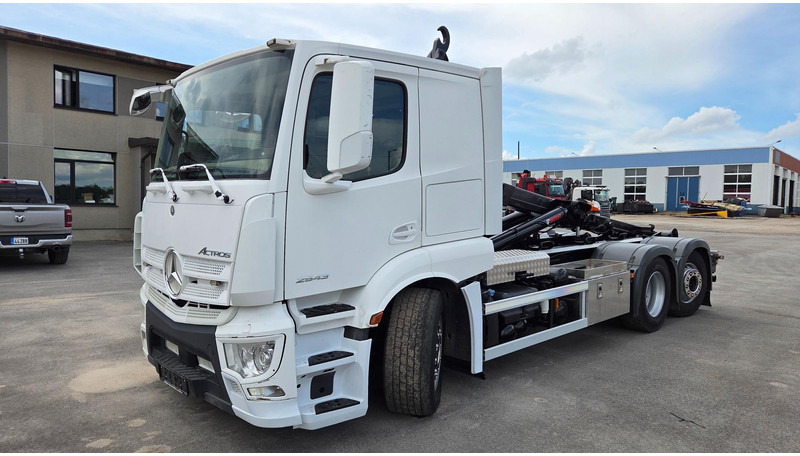 Mercedes-Benz Actros 2543 6X2*4 - Camión multibasculante: foto 1 Mercedes-Benz Actros 2543 6X2*4 - Camión multibasculante: foto 1