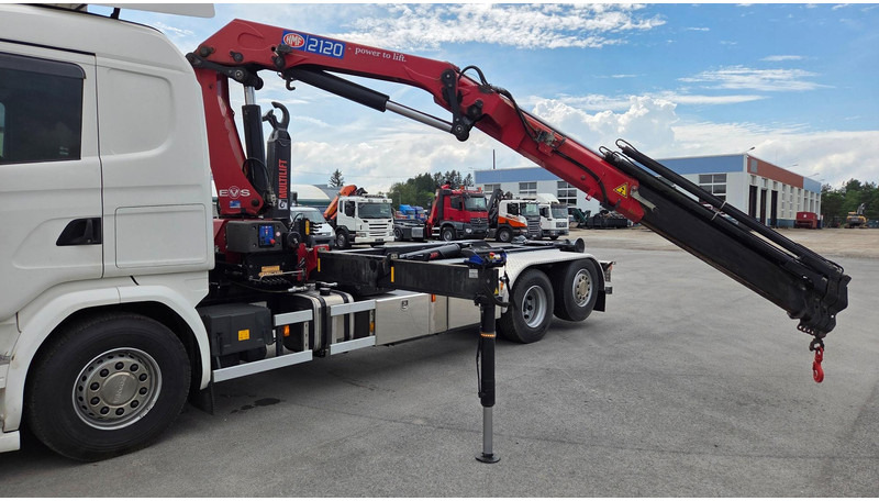 Scania G450 6X2*4 HMF 2120 crane 700 hours - Camión multibasculante, Camión grúa: foto 5 Scania G450 6X2*4 HMF 2120 crane 700 hours - Camión multibasculante, Camión grúa: foto 5