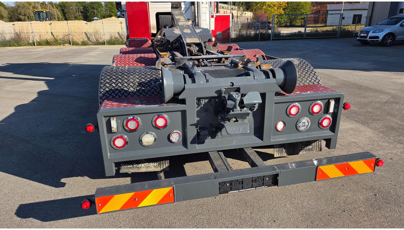 Volvo FM460 8X2*6 - Camión multibasculante: foto 5 Volvo FM460 8X2*6 - Camión multibasculante: foto 5