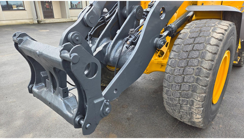 Volvo L60E 4X4 - Cargadora de ruedas: foto 5 Volvo L60E 4X4 - Cargadora de ruedas: foto 5