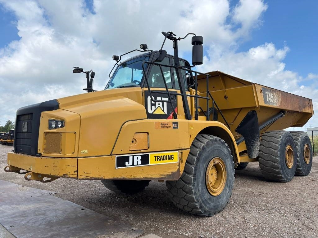 CAT 745 C (CE / Tailgate) - Dúmper articulado: foto 1 CAT 745 C (CE / Tailgate) - Dúmper articulado: foto 1