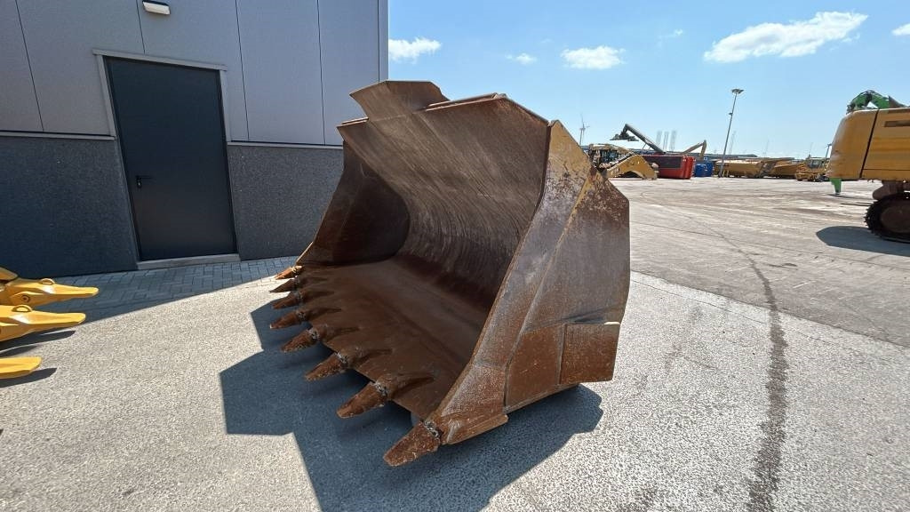 CAT 980 M (Comes with bucket / Under Preparation) - Cargadora de ruedas: foto 2 CAT 980 M (Comes with bucket / Under Preparation) - Cargadora de ruedas: foto 2