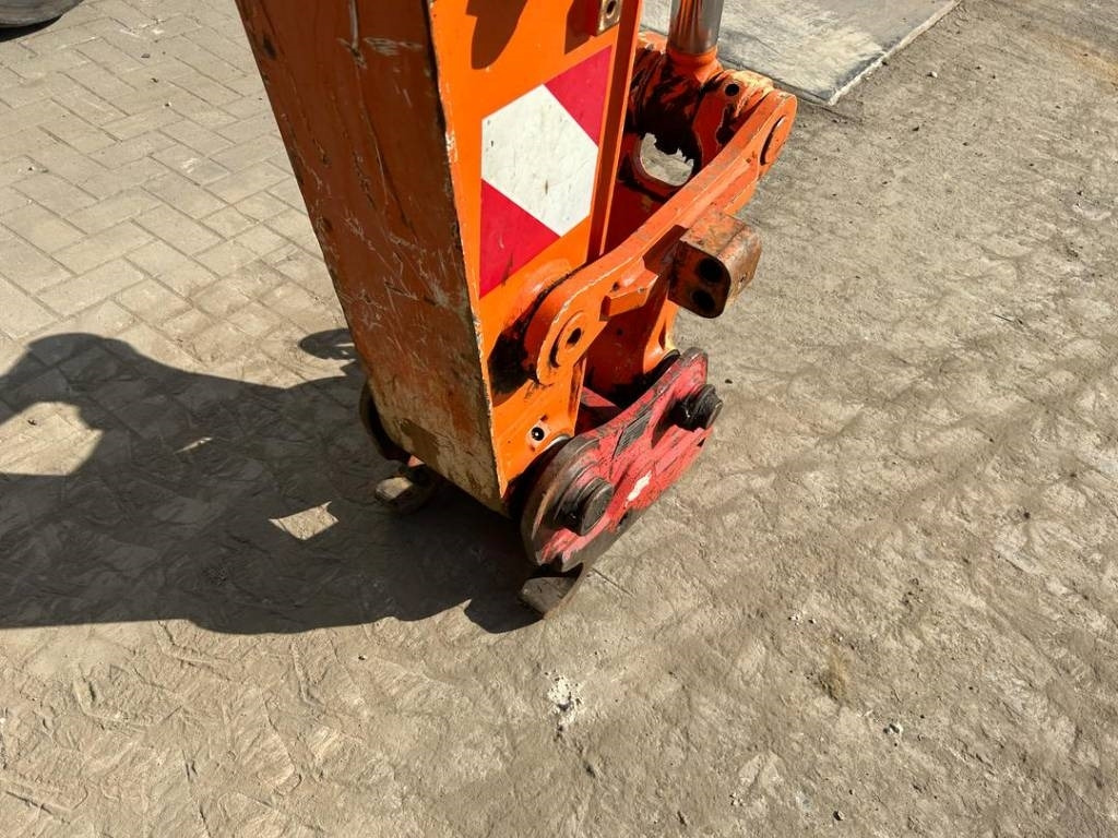 Leasing para Hitachi ZX 140 W-5B  Hitachi ZX 140 W-5B: foto 13